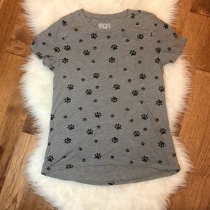 3/$25Modern lux women’s M gray&black paw print tee